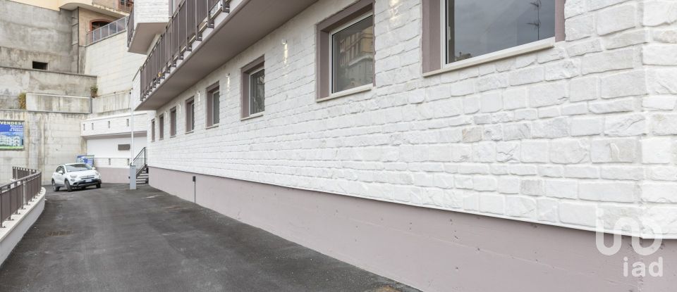 Appartamento 0 locali di 100 m² a Castelfidardo (60022)