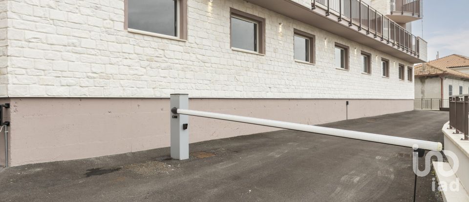 Appartamento 0 locali di 100 m² a Castelfidardo (60022)