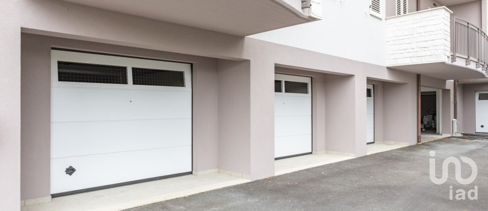 Appartamento 0 locali di 100 m² a Castelfidardo (60022)