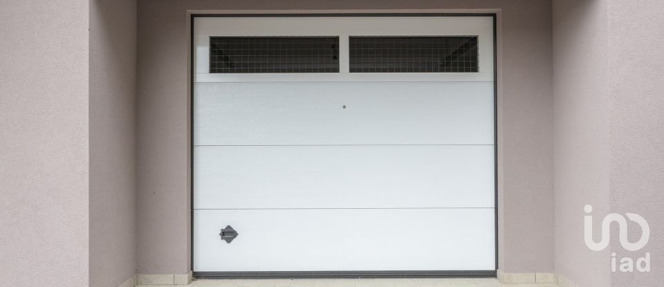 Appartamento 0 locali di 100 m² a Castelfidardo (60022)