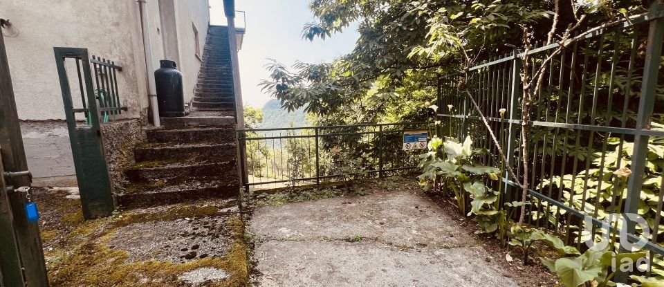 Casa indipendente / Villa 8 locali di 155 m² in Borzonasca (16041)