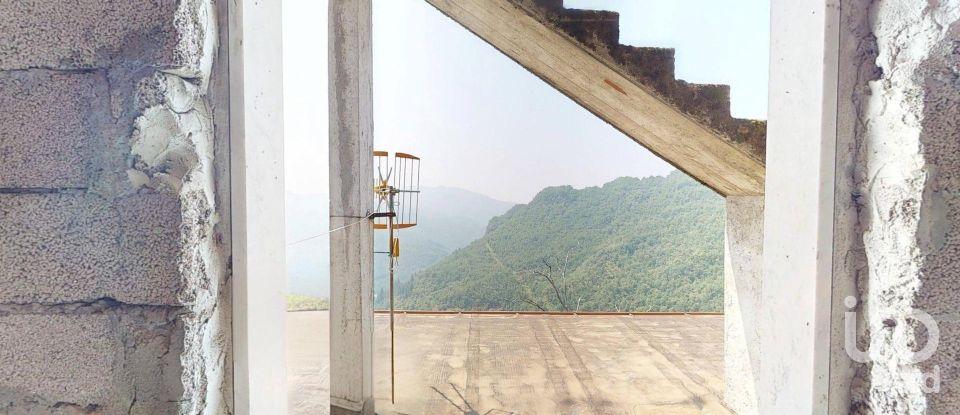 Casa indipendente / Villa 8 locali di 155 m² in Borzonasca (16041)