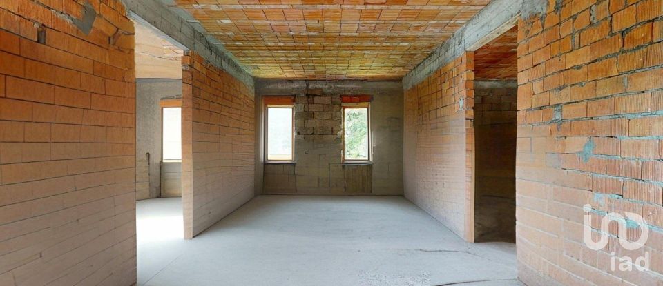 Casa indipendente / Villa 8 locali di 155 m² in Borzonasca (16041)