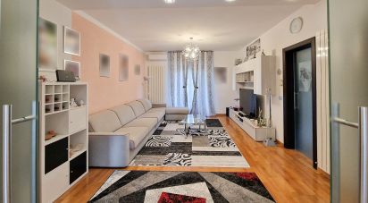 Appartamento 5 locali di 140 m² a Montecosaro (62010)