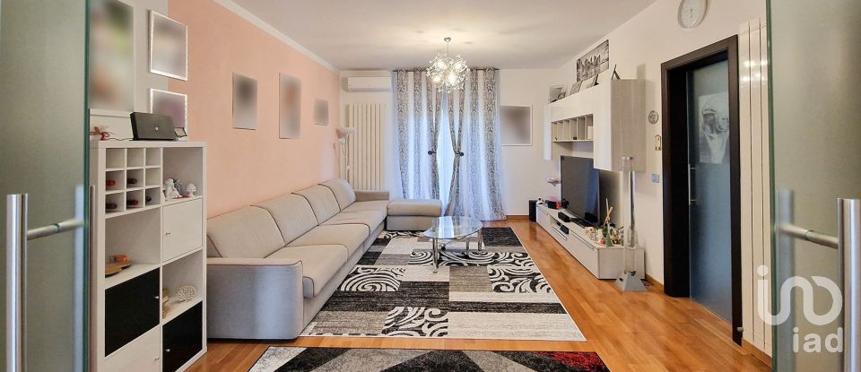Apartment 5 rooms of 140 m² in Montecosaro (62010)