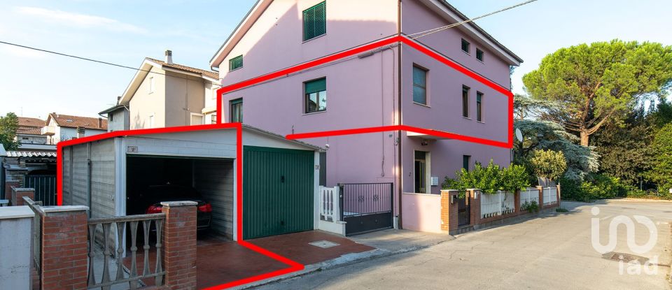 Apartment 5 rooms of 140 m² in Montecosaro (62010)