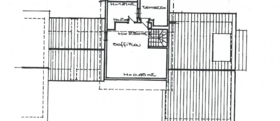 Casale 7 locali di 275 m² in Recanati (62019)