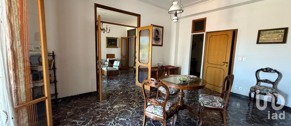 Apartment 9 rooms of 150 m² in Arezzo (52100)