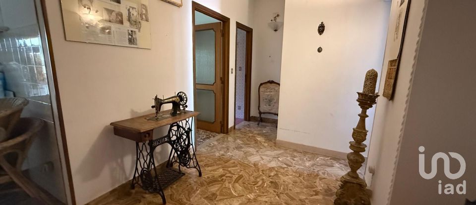 Apartment 9 rooms of 150 m² in Arezzo (52100)
