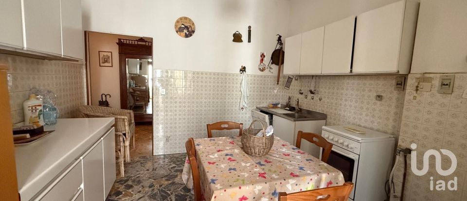 Apartment 9 rooms of 150 m² in Arezzo (52100)