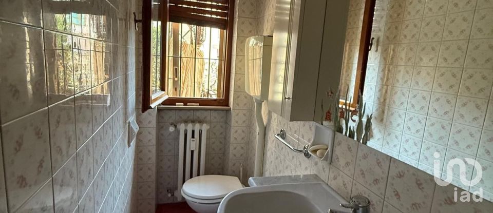 Apartment 9 rooms of 150 m² in Arezzo (52100)