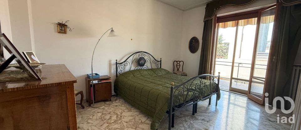 Apartment 9 rooms of 150 m² in Arezzo (52100)