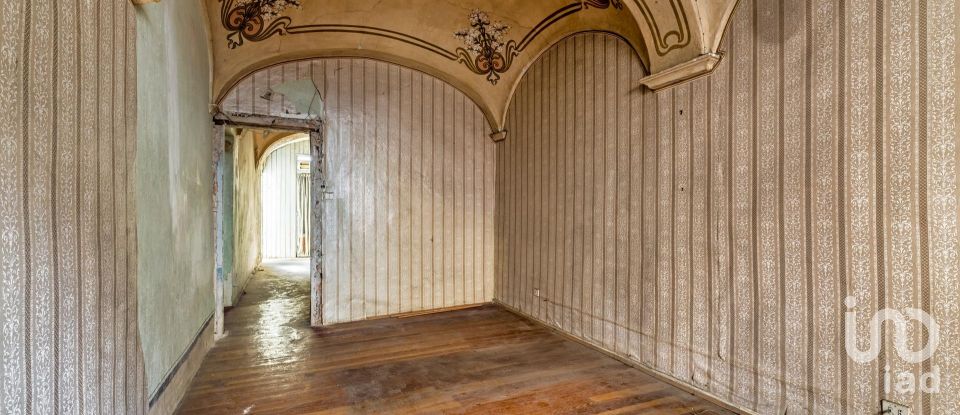 Costruzione di 275 m² in Vernante (12019)