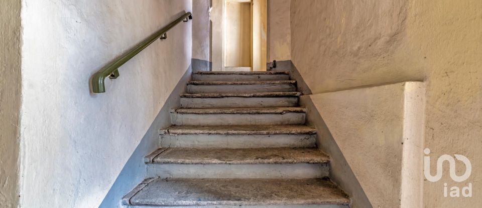 Costruzione di 275 m² in Vernante (12019)