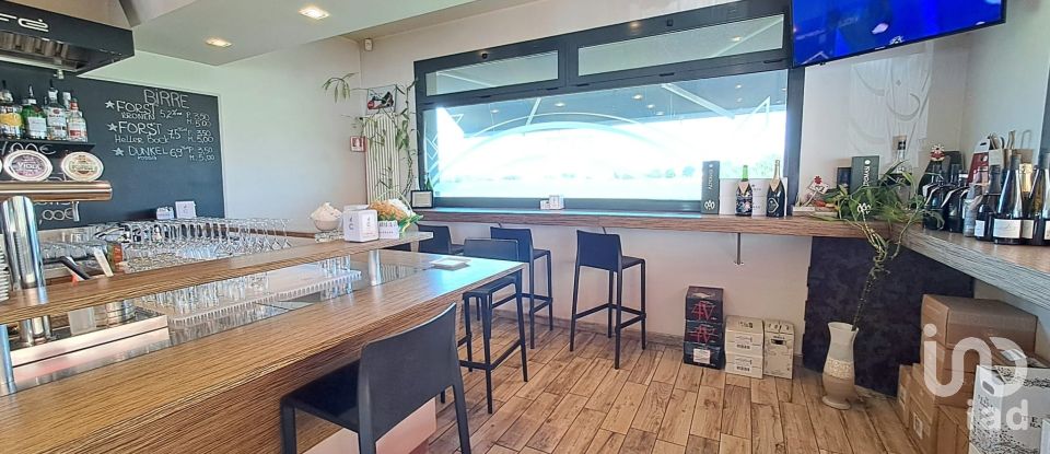 Shop / premises commercial of 208 m² in Rovigo (45100)