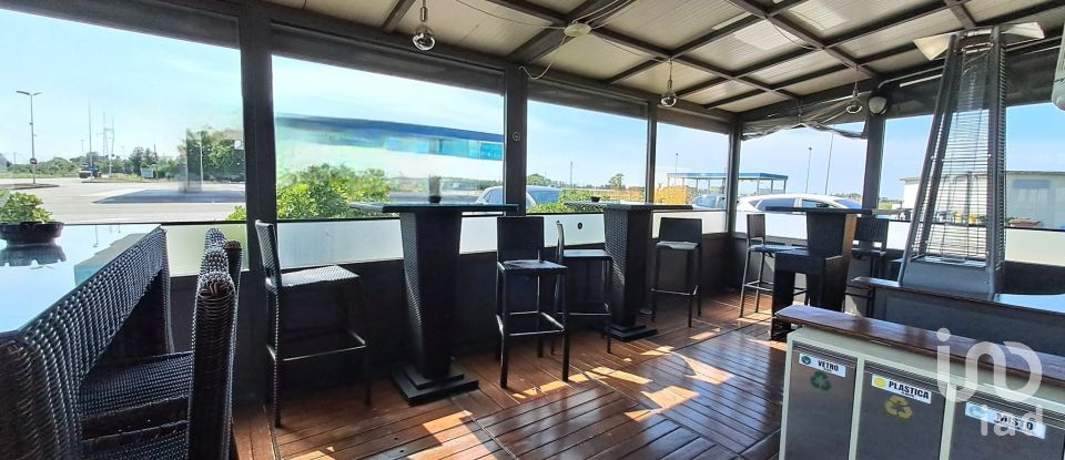 Shop / premises commercial of 208 m² in Rovigo (45100)