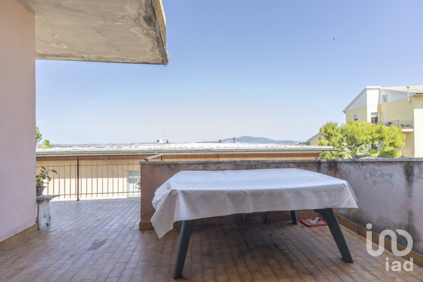 Appartamento 5 locali di 150 m² a Osimo (60027)