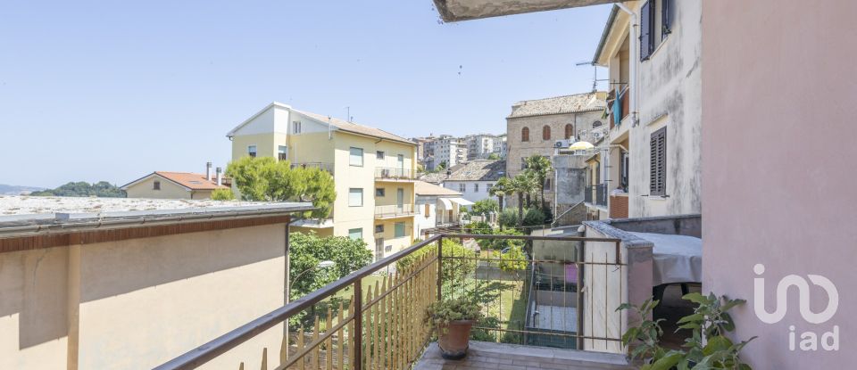 Appartamento 5 locali di 150 m² a Osimo (60027)