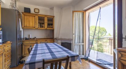 Appartamento 5 locali di 150 m² a Osimo (60027)