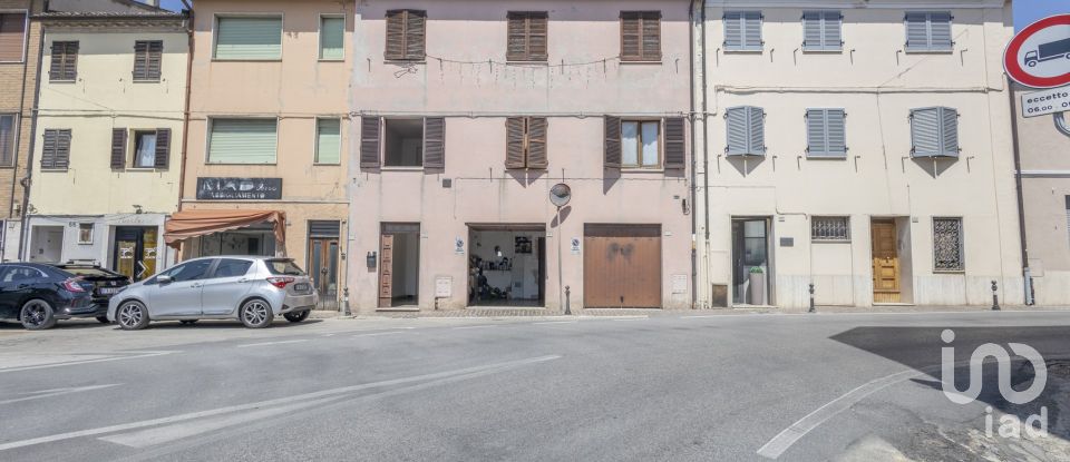 Appartamento 5 locali di 150 m² a Osimo (60027)