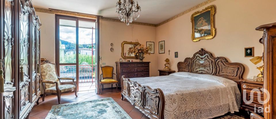 Casa indipendente 15 locali di 400 m² in Boves (12012)