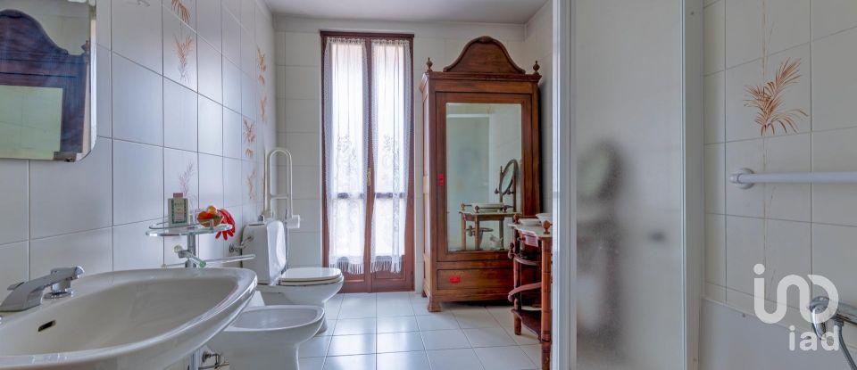 Casa indipendente 15 locali di 400 m² in Boves (12012)