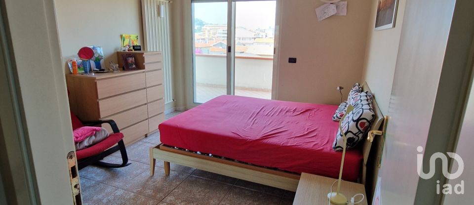 Appartamento 5 locali di 106 m² a Montesilvano (65015)