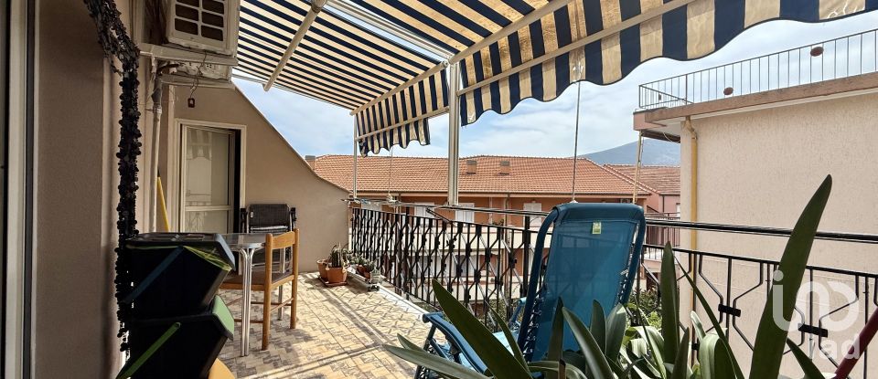 Trilocale di 82 m² a Loano (17025)