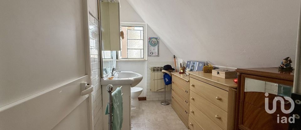 Trilocale di 82 m² a Loano (17025)