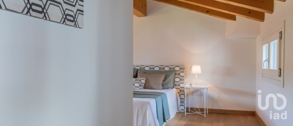 Townhouse 9 rooms of 240 m² in Vicenza (36100)