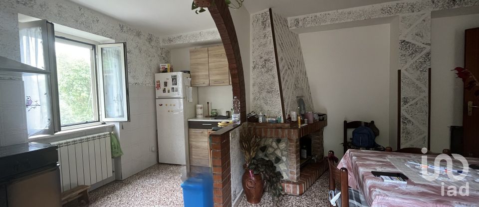 Casa indipendente 5 locali di 251 m² in - (87030)