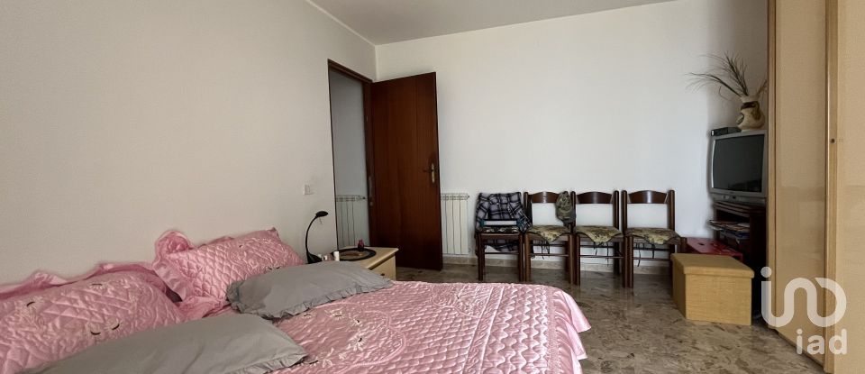 Casa indipendente 5 locali di 251 m² in - (87030)