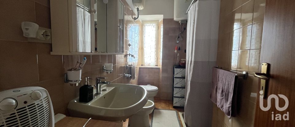 Casa indipendente 5 locali di 251 m² in - (87030)