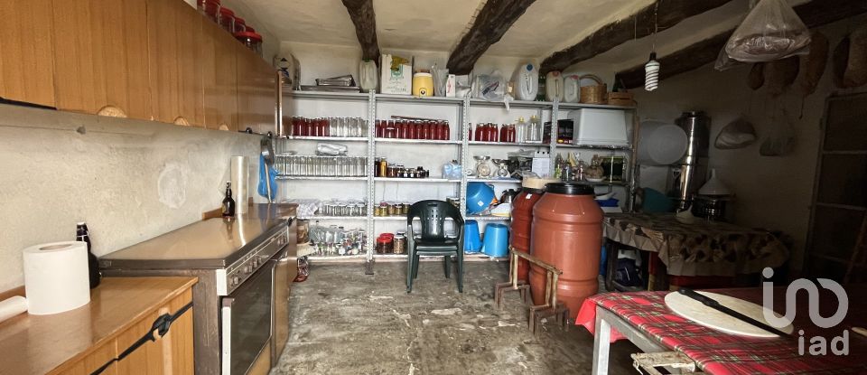 Casa indipendente 5 locali di 251 m² in - (87030)