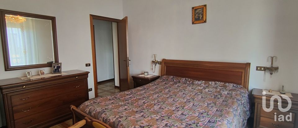 Appartamento 7 locali di 110 m² a Offida (63073)