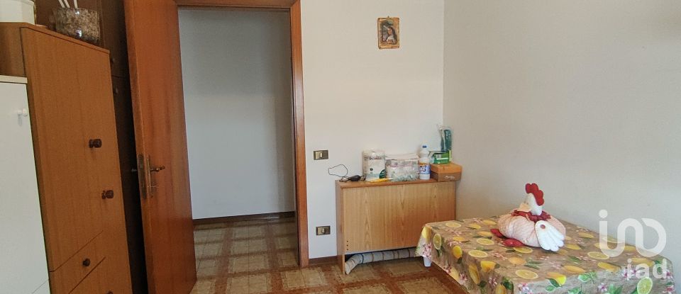 Appartamento 7 locali di 110 m² a Offida (63073)