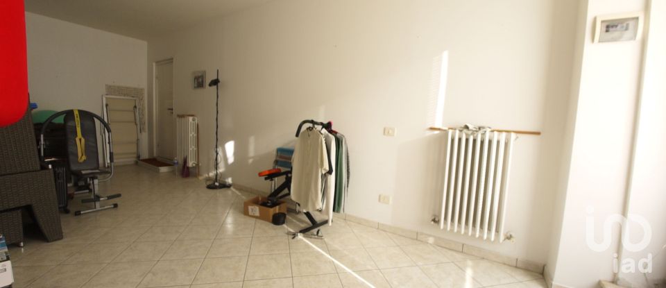 Trilocale di 57 m² a Osimo (60027)