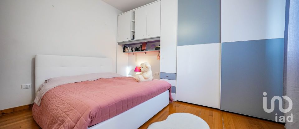 House 8 rooms of 343 m² in Portomaggiore (44015)