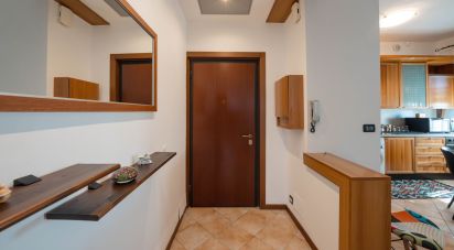 Four-room apartment of 107 m² in Brescia (25132)