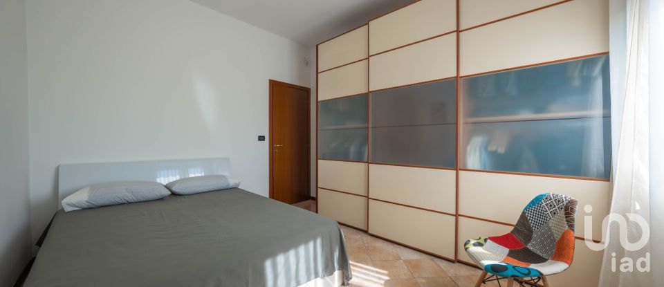 Four-room apartment of 107 m² in Brescia (25132)