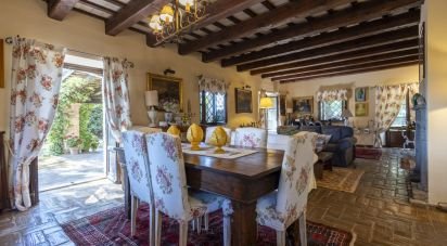 Casale 14 locali di 400 m² in Porto Recanati (62017)