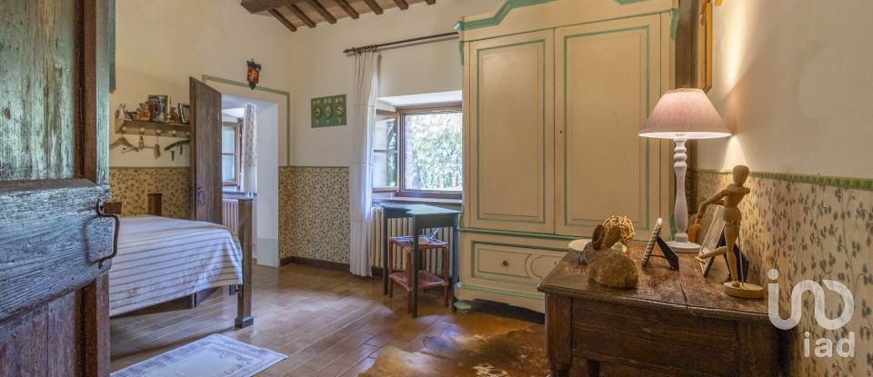 Casale 14 locali di 400 m² in Porto Recanati (62017)