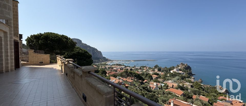 Farm 0 rooms of 452 m² in Cefalù (90015)