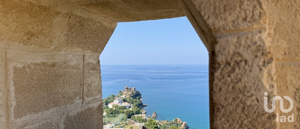 Farm 0 rooms of 452 m² in Cefalù (90015)