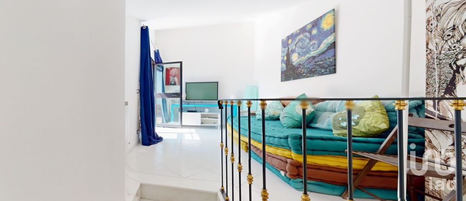 Loft 6 locali di 105 m² a Varazze (17019)