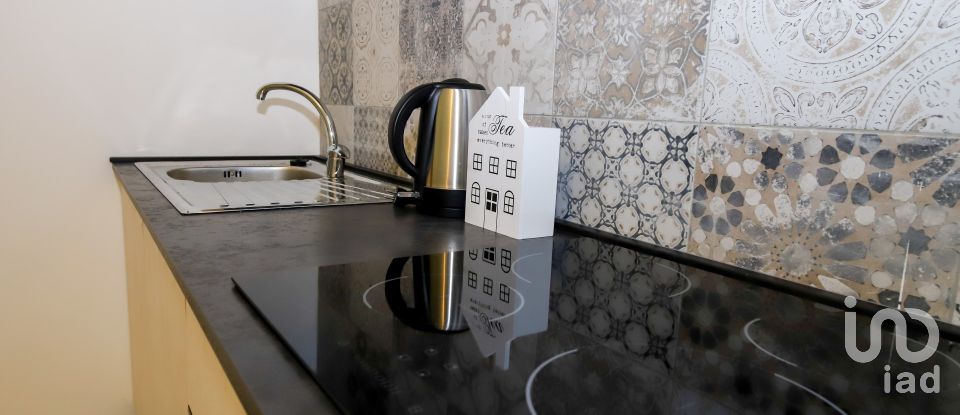 Loft 3 locali di 47 m² a Genova (16137)