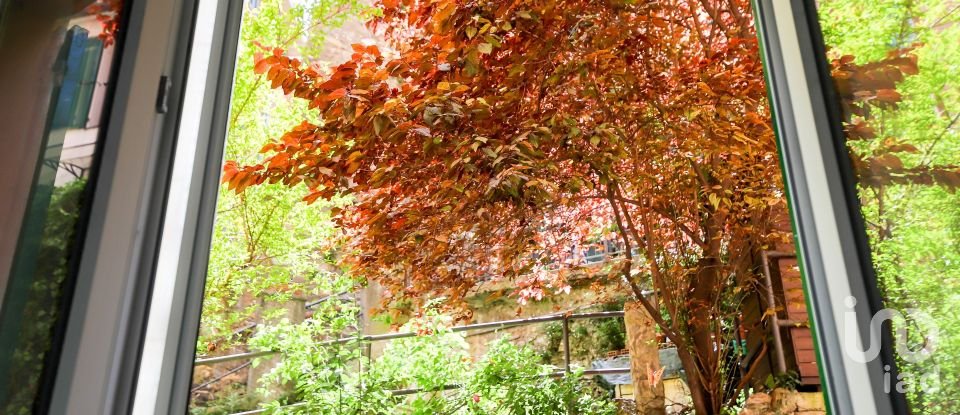 Loft 3 locali di 47 m² a Genova (16137)