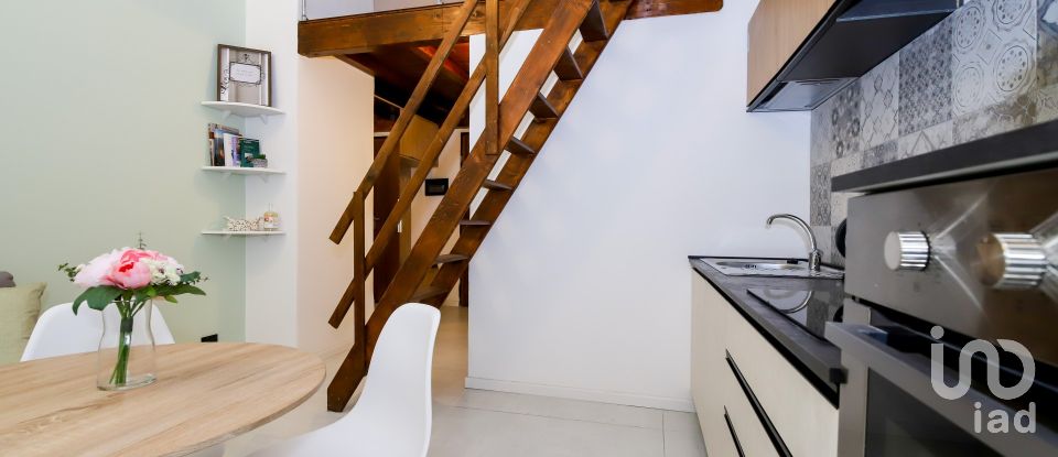 Loft 3 locali di 47 m² a Genova (16137)