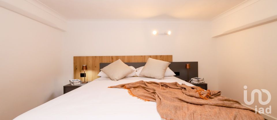 Loft 3 locali di 47 m² a Genova (16137)