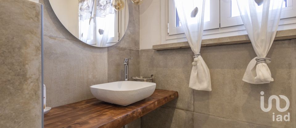 Trilocale di 55 m² a Ancona (60124)